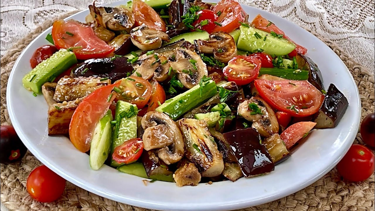 Salade de Légumes Crus avec des Aubergines Grillées #salad #salade