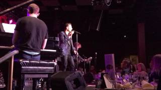 Chris Mann - "I Wanna (One Dance) With Somebody" Live at the Catalina Jazz Club