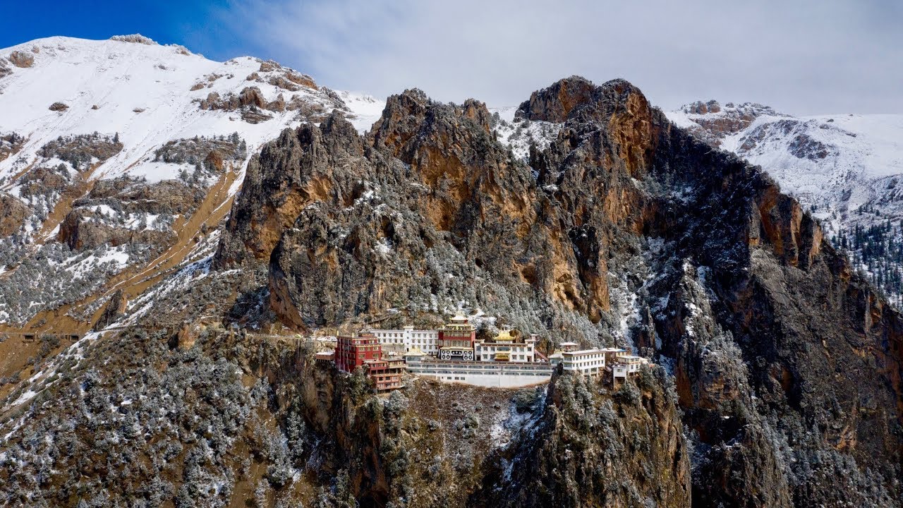 噶爾寺，文成公主轉經輪 Wen Cheng Princess’s Dharma Wheel in Gar Monastery