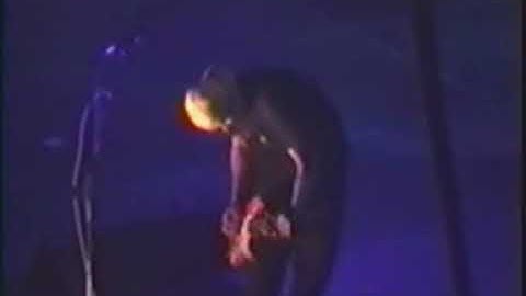 Blink 182 - Live The Mark, Tom and Travis Show 2000 - 12- Adam