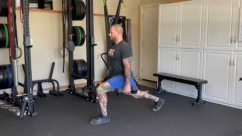 Suitcase Knee Over Toe Split Squat