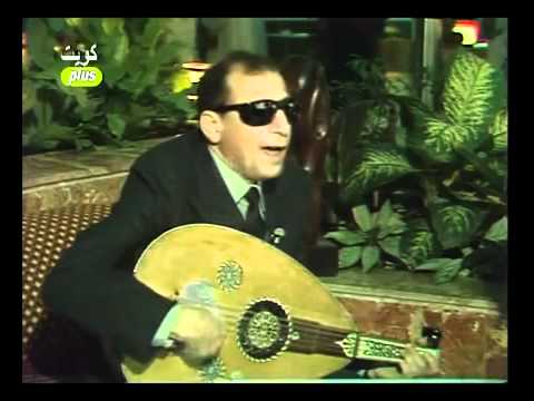 سيد مكاوي يغني مقطع من يا مسهرني على العود