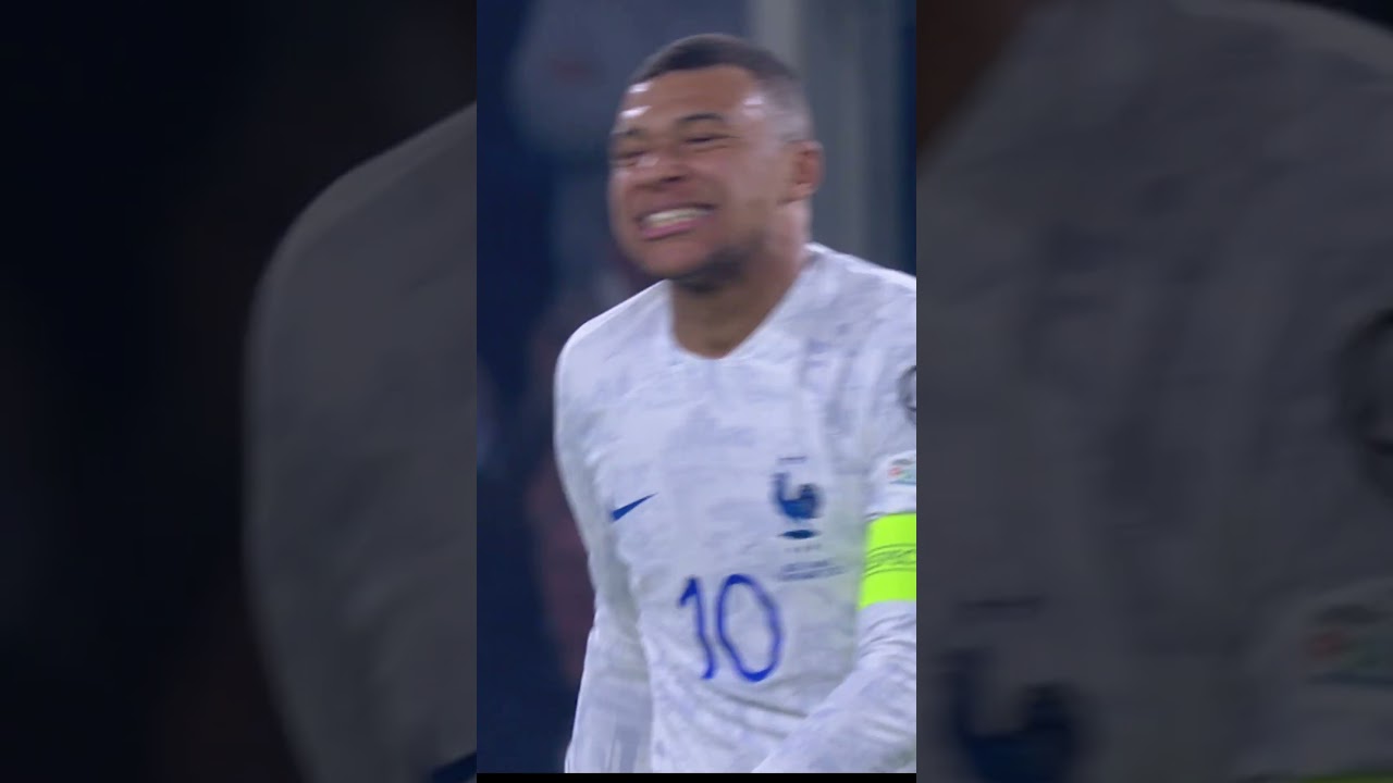 The Greek wall 🧤🇬🇷