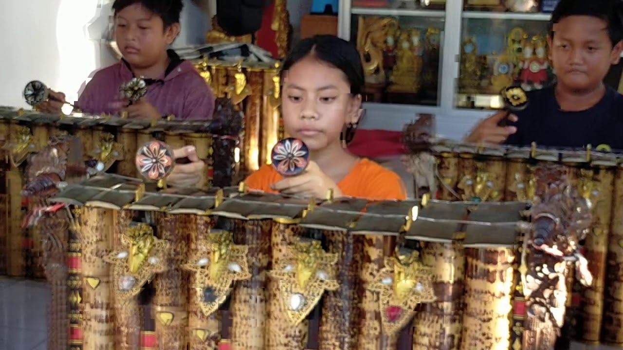 Swasti Swara...Gending 