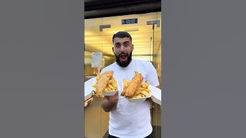 FULLY HALAL TRADITIONAL ENGLISH FISH AND CHIP SHOP 🐟🍟 #halal #halalfood. #fishandchips #manchester
