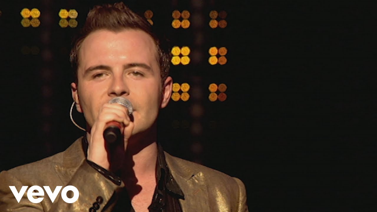 Westlife – Mandy (Live At Wembley '06)