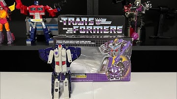 G1 ASTROTRAIN Transforming Fun