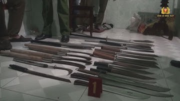 NÂNG CAO Ý THỨC NHÂN DÂN GIAO NỘP VŨ KHÍ, VẬT LIỆU NỔ, CÔNG CỤ HỖ TRỢ