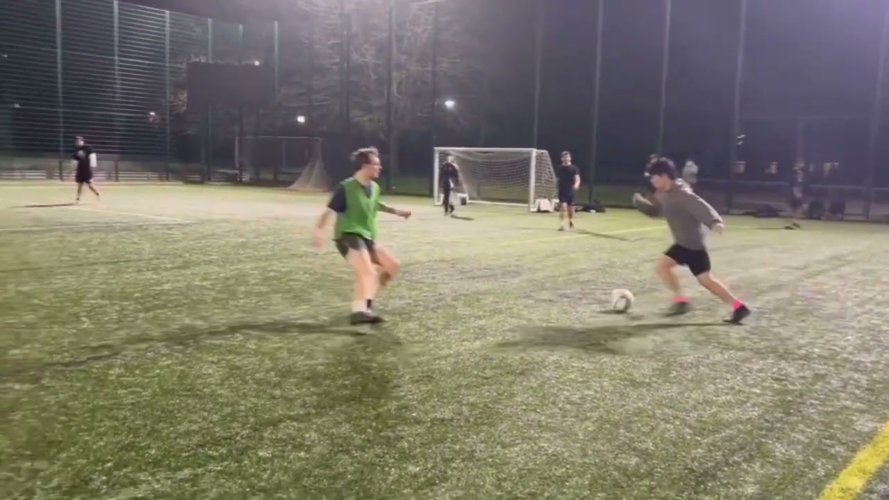 Match highlights for Squeaky Chairs 3-2 PGR. Thank you Leonie for the clips #aura #upthechairs