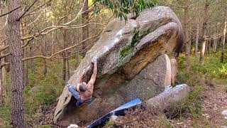 Carnota GROOVE - Granite puzzle: two hidden lines in Carnota, Galicia
