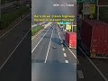 Hero driver clears highway hazard to prevent disaster
