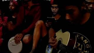 Download Lagu Detik detik senar gitar Roma irama putus musisi jalanan LINGKARAN FALS KOTA TUA MP3