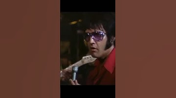 Elvis in rehearsal 1970❤️❤️🎸🎸🤣😂 #elvispresley #kingofrockandroll #beautiful #funny #edit#shorts