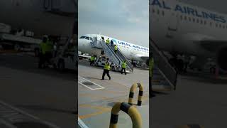 Видео Задержка рейса Дубай-Москва Уральские Авиалинии U6 892 (автор: Laura Smeshnova)