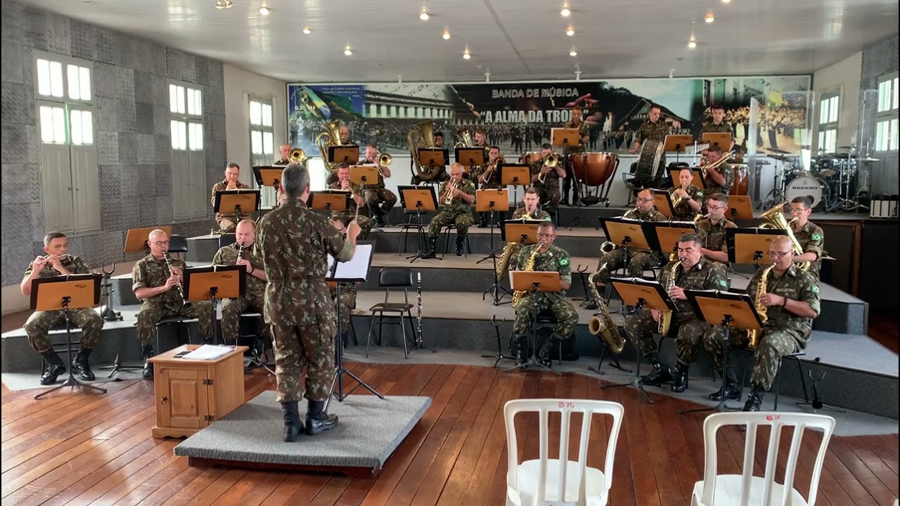 DOBRADO JANJÃO BANDA 62º BI