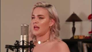 Anne-Marie 'Ciao Adios' (Live at the Rolling Stone Australia Office)
