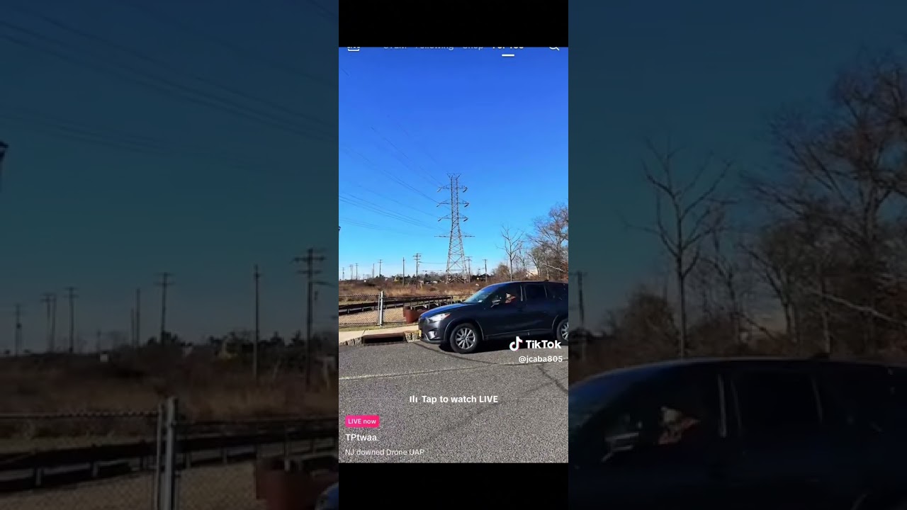 Drone crash sight in Hillsbourgh, New Jersey covered with Police and FBI 