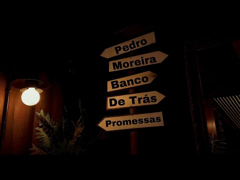 Banco De Trás - Pedro Moreira