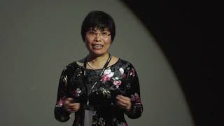 The Dark Side In Medical Research|TEDxTrangThiSt | Thanh Hương Nguyễn Thị | TEDxTrangThiSt