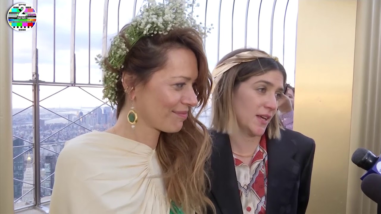 camera iphone 8 plus apk Valentine's weddings atop Empire State building