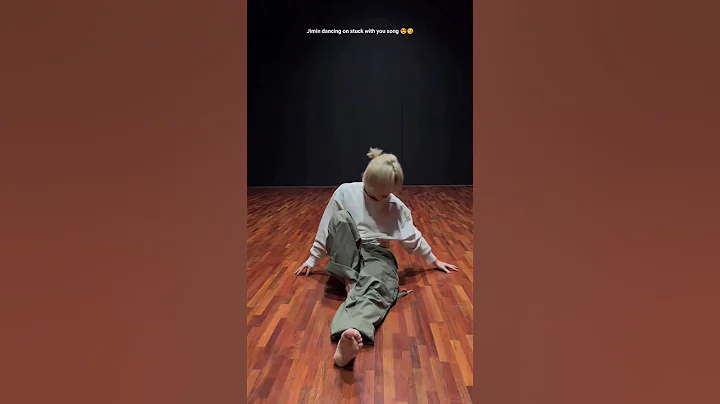 Jimin dance on stuck with u by justin bieber and araina grande 🥵 🔥🔥