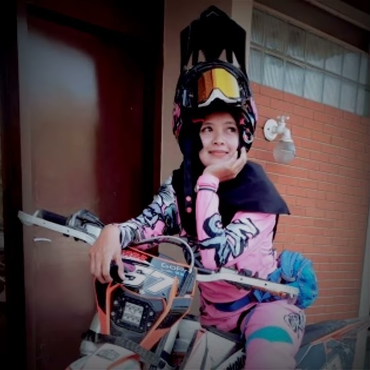 story WA cewek cantik hoby trabas adventure trail
