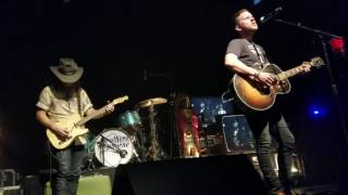 Brothers Osborne - Love The Lonely Out of You {11/12/16} Mercury Ballroom Louisville, KY