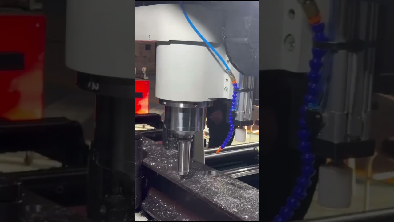 CNC BEAM DRILING MACHINE. HOLE DRAINING WITH INTERPOLATION. 