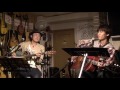 白いギターと置時計・ルカ♪「風の船・もの憂げな10月・赤い傘・ひとりの冬なら来るな(ふきのとう)」'16.10.235