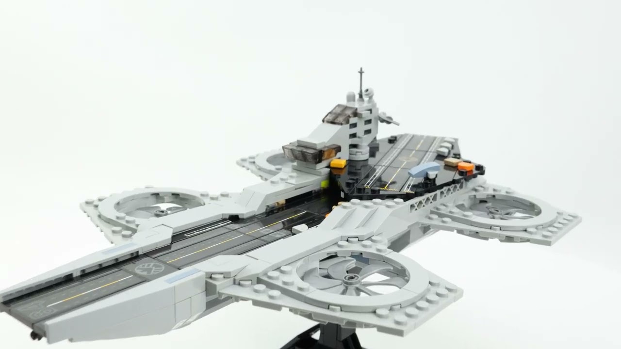LEGO Marvel Avengers Helicarrier 76295 – Spinbrick Archive