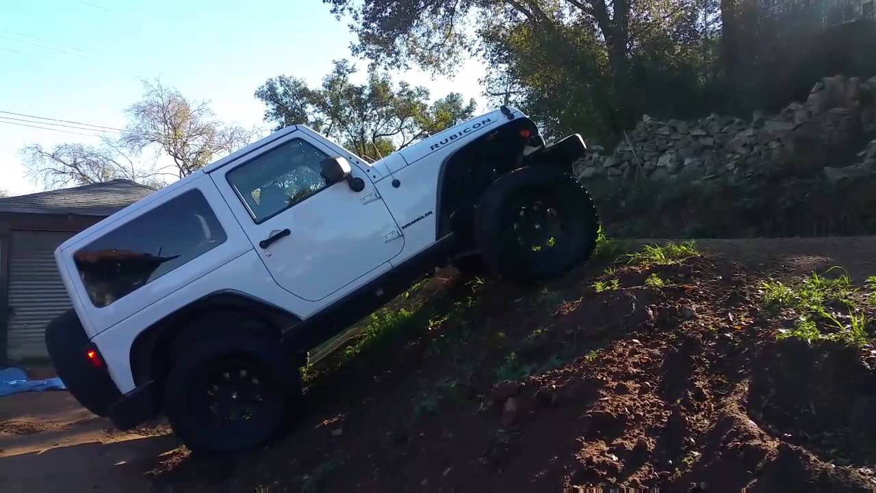 Locker Demonstration - 2013 Jeep JK Rubicon - YouTube