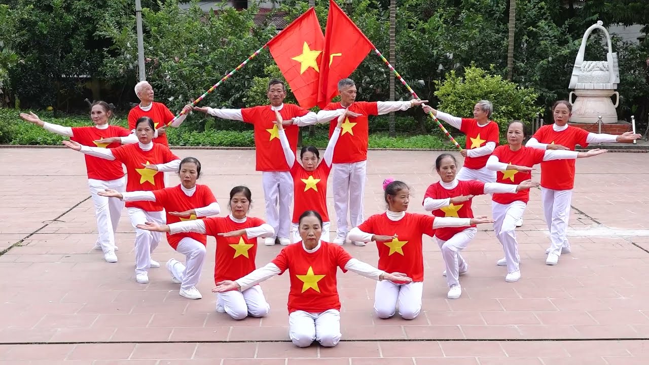 CLB Dưỡng sinh TT Kim Bài - Giải nhất bài: Khỏe vì nước - Hội Thi TDTT -  NCT Huyện Thanh Oai 2021