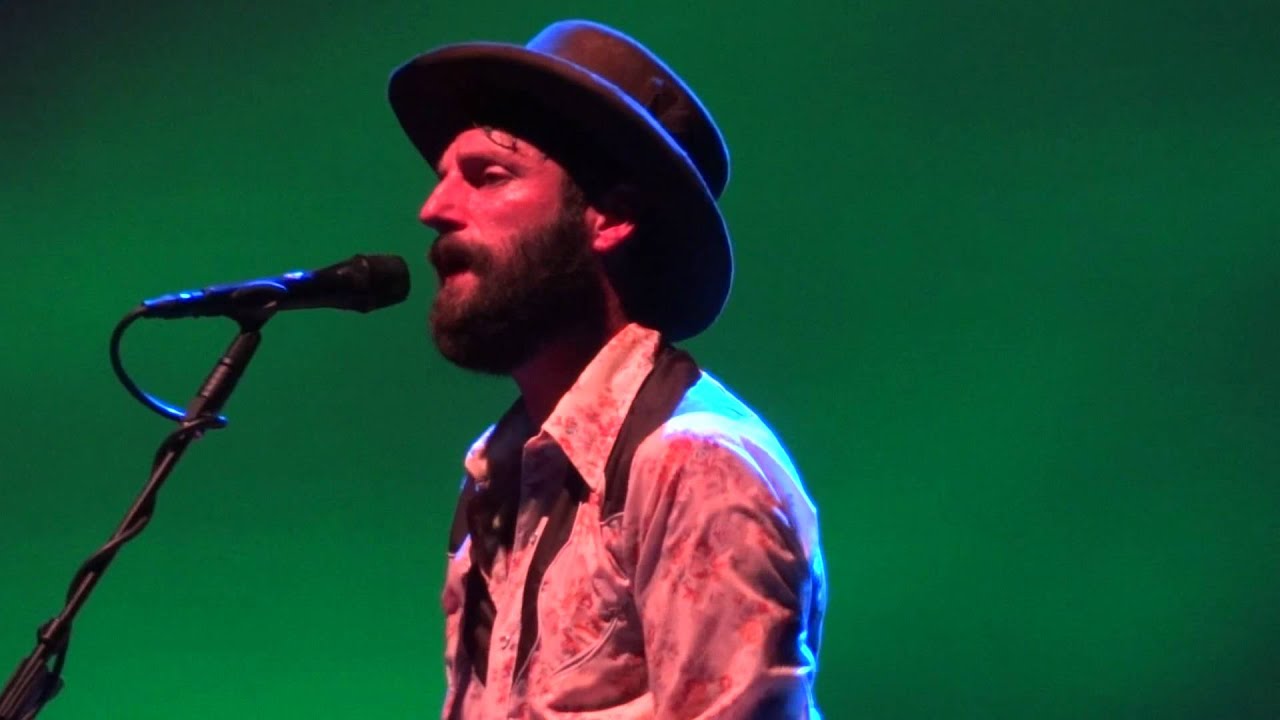 Ray Lamontagne and The Pariah Dogs XII-Long Distance Operator - YouTube