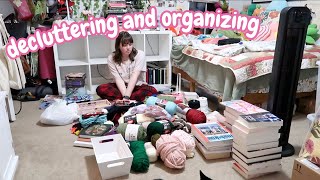 MASSIVE declutter with me | organizing my yarn