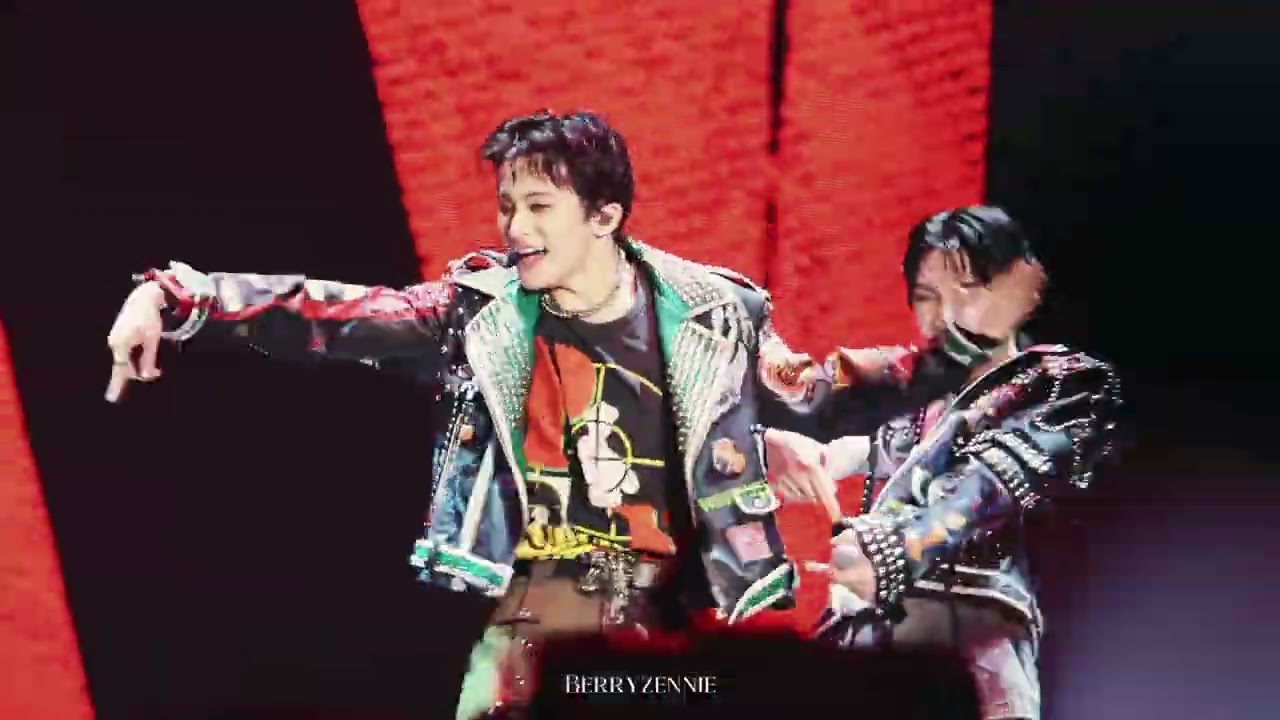 250215 - The Momentum Jakarta - NCT127 (MARK 마크 focus) - 영웅 Kick It