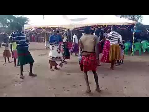 KARIMOJONG Dance