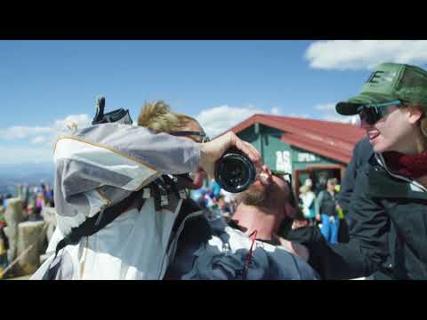 Видео: Обновите свой Apres Ski с помощью Shot Ski
