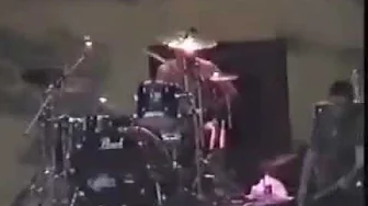 Silverchair - Roses (Live) Silverchair - Roses (Live)