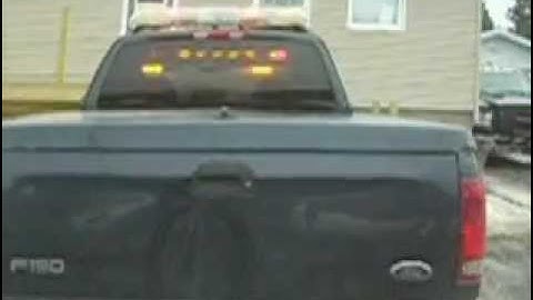 Code 3 SlickStik Traffic director with red sweeps