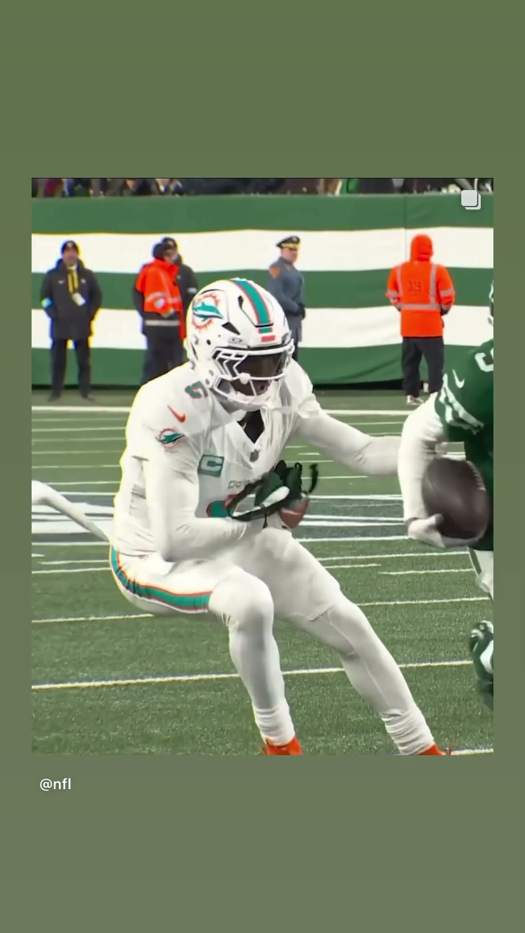 Change of direction #hoodnews #jets #garrettwilson #jalenramsey #dolphins #NFL #shortvideo #sports