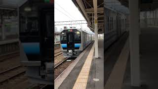 GV-E400系青森発14:48普通列車入線（JR弘前駅）21.08.01