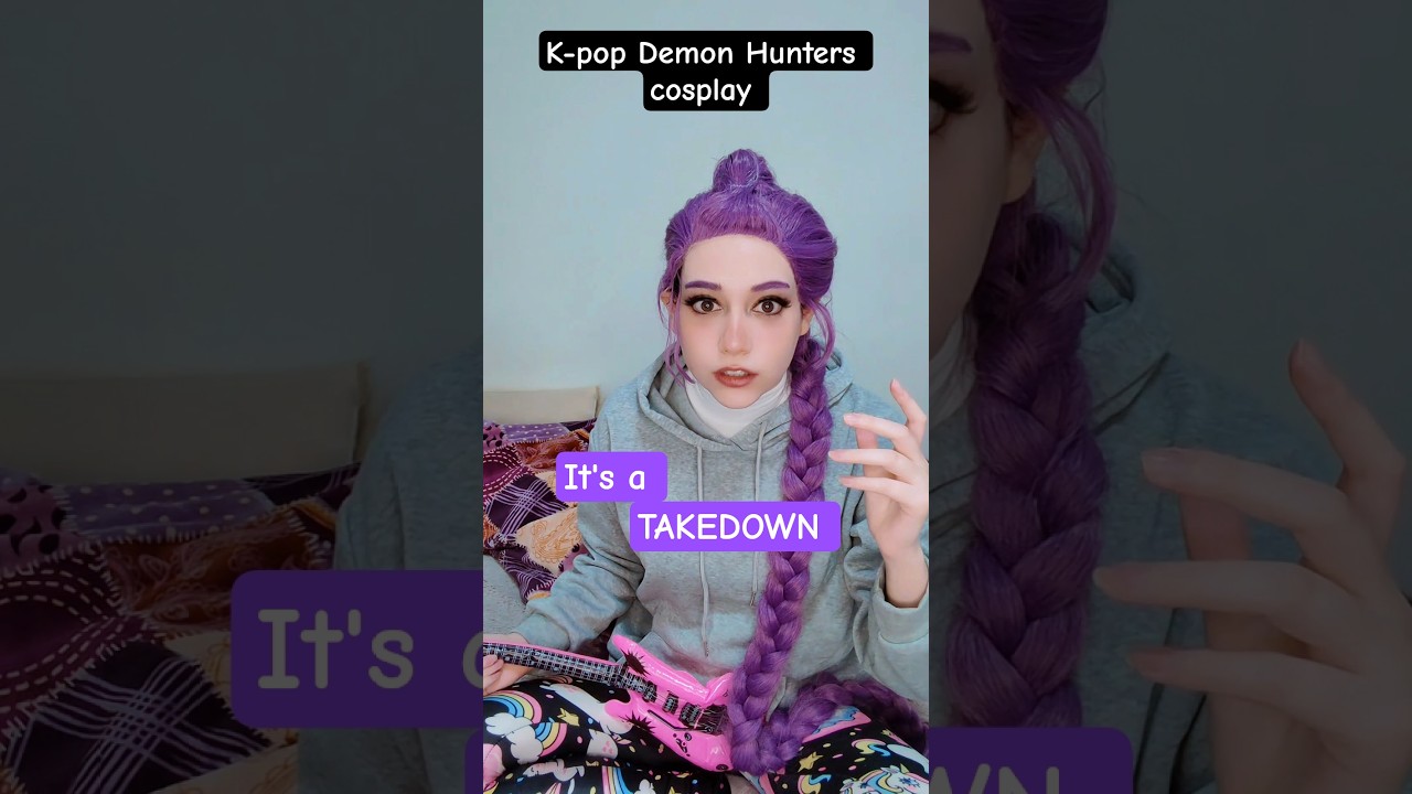 It's a TAKEDOWN | Rumi & Mira & Zoey @nikkihatsunecosplay K-pop demon hunters #cosplay #shorts