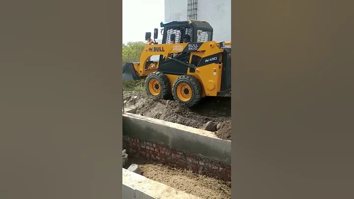 skid steer loader SSL BOBCAT , backfilling house construction #construction #site #backfilling