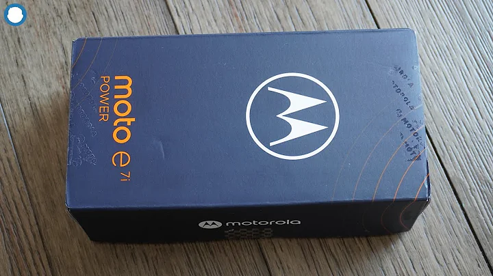 Motorola Moto E7i Power Unboxing & First Impressions