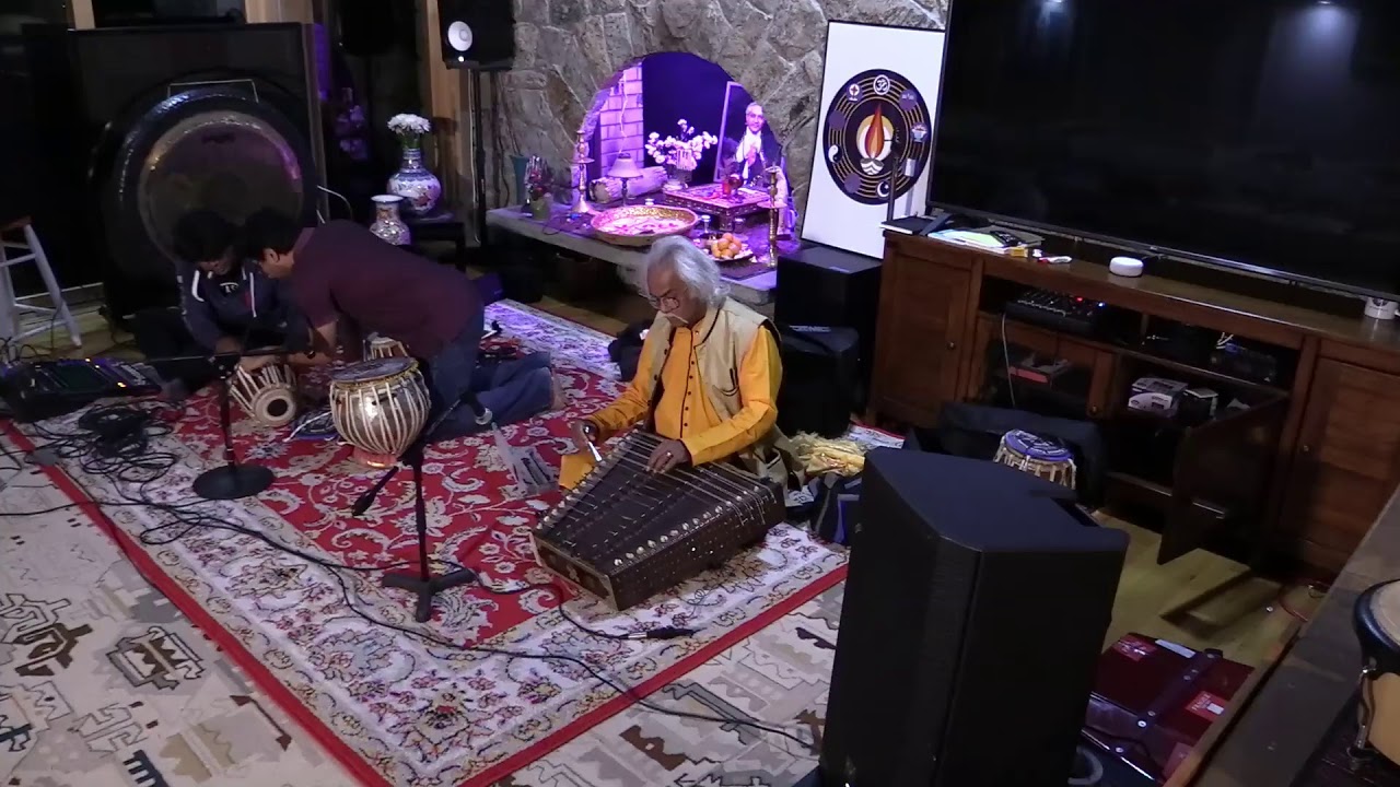 Gururaj Ananda Yogi Live Stream