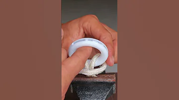 عرض عملية تثبيت حلقة الحبل 