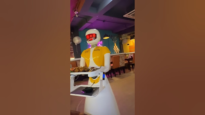 Robot brought food and came || #vlog #souravjoshivlogs #robot #shortsfeed #youtubeshorts #shorts