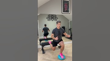 Bulgarian Split Squats on Wobble Cushion