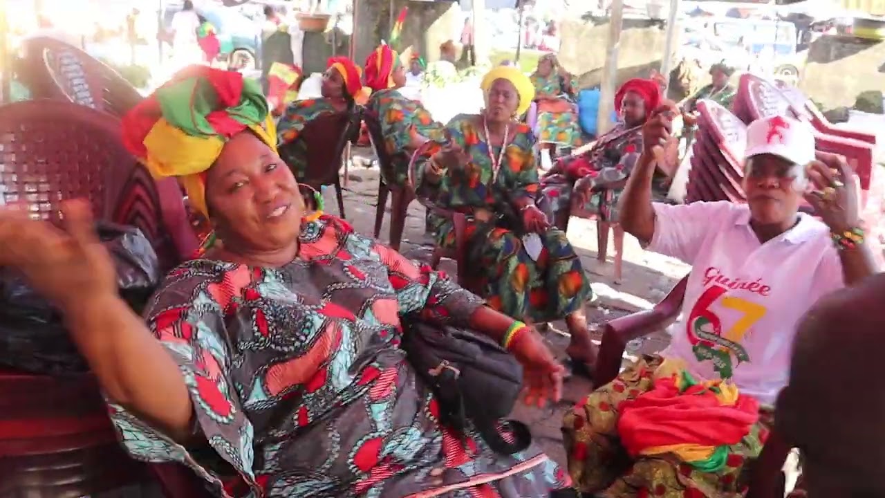 67 ans d’indépendance : ambiance et messages des vrais gens dans les rues de Conakry 🎥🇬🇳