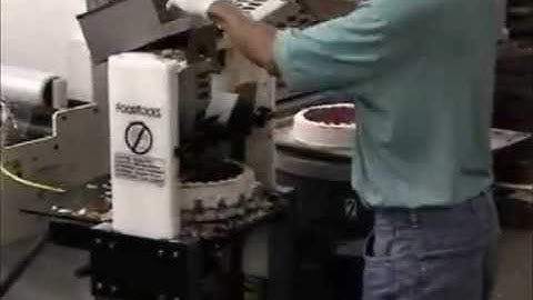 Automatic Frozen Cake Slicing Machine - FoodTools CS-4AAC